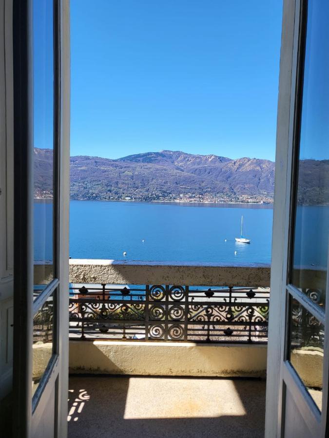 Attico Dei Castelli Apartment แวร์บาเนีย ภายนอก รูปภาพ